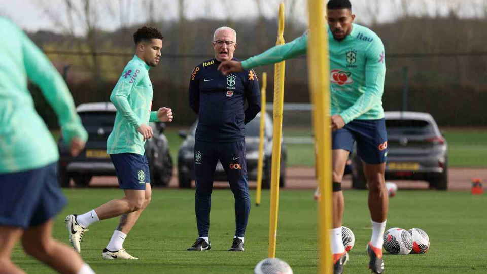 Brasil estreia nova camisa contra a Inglaterra neste sábado